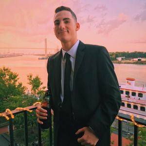 Meet your Posher, Evan