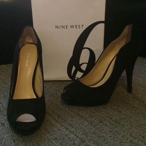 nine west flagship black