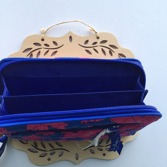 Vera Bradley turn lock wallet art poppies - Picture 3 of 4