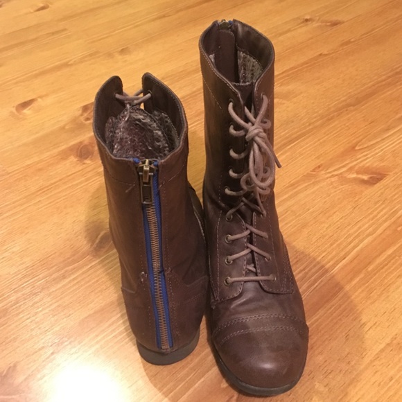 Steve Madden Boots!