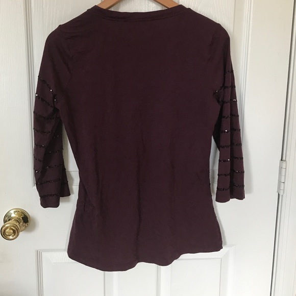 3/4 Sleeve Burgundy Tee with Black Sequin Details - Picture 3 of 4