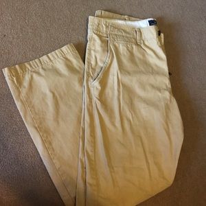 Men's Khaki Pants AEO - straight legged 38/32