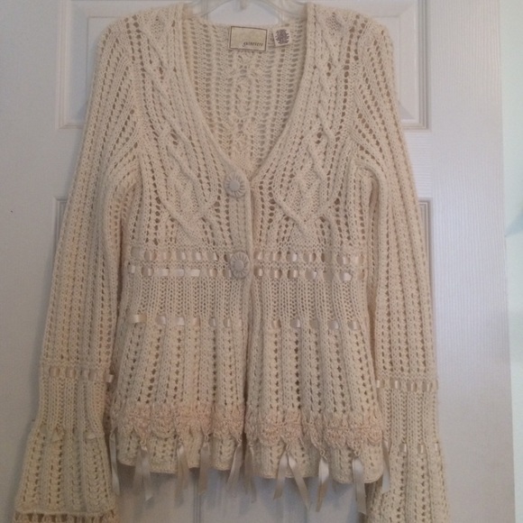 Beautiful wool blend sweater