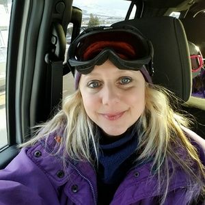 Meet your Posher, Cheri