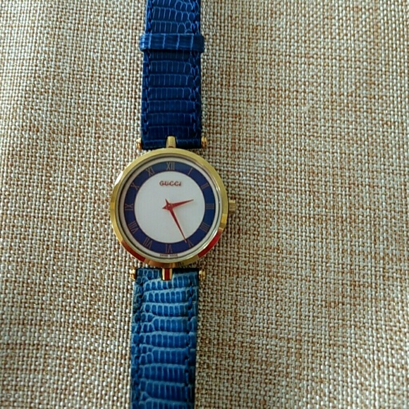 Gucci watch vintage
