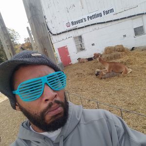 Meet your Posher, Brandon