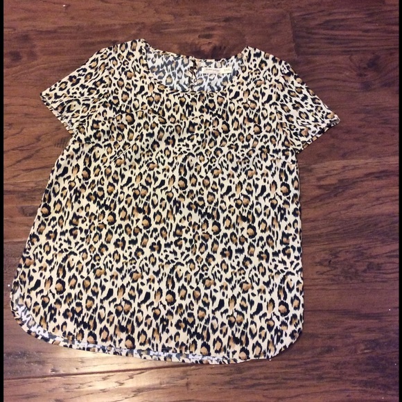 Women's Cheetah Print Top