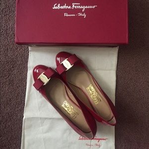 NWT Shoes Size:7D