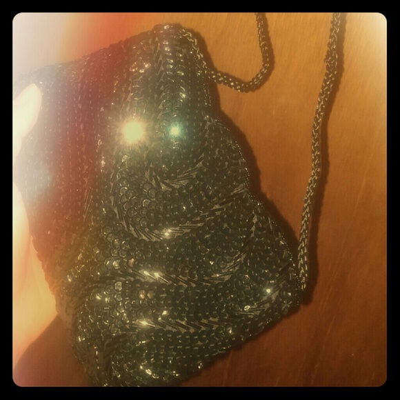 Black wristlet