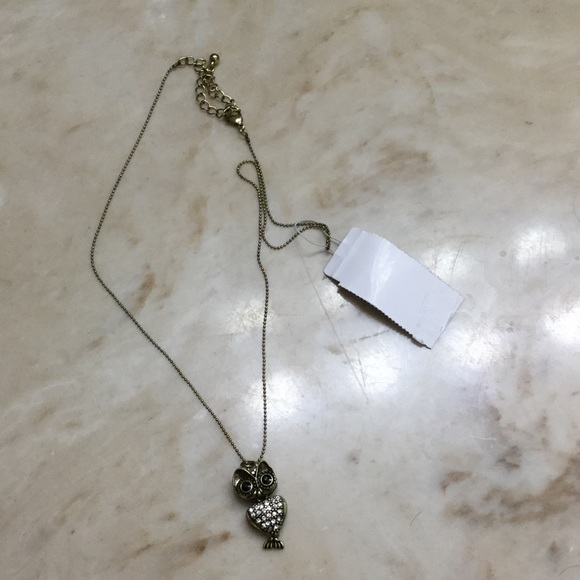 NWT - Owl Necklace
