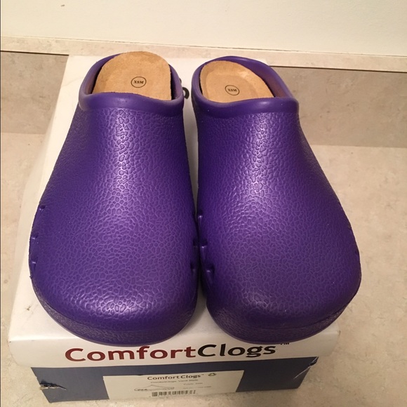 NEW purple clogs. Cutout ventilation sides - Picture 1 of 4