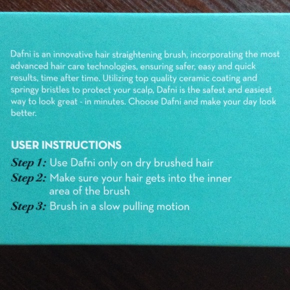 Ceramic hair straightening brush main image 2