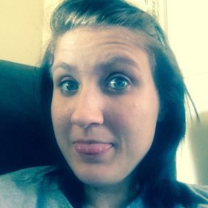 Meet your Posher, Karinnia