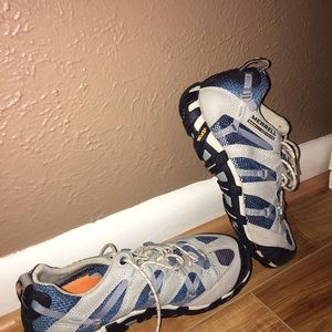 Merrell Continuum Sneakers