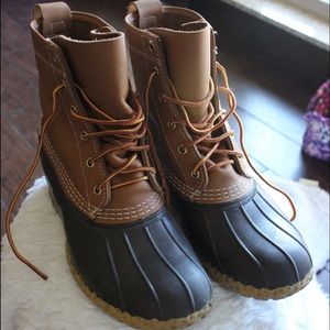 L.L. Bean Women's Bean Boots - size 9
