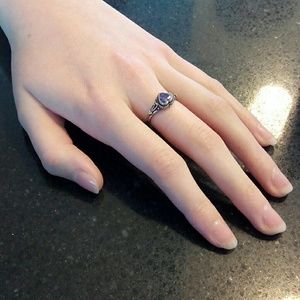 Sz6.75 Sterling silver Amythest heart ring