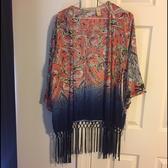 Gimmicks!!! Super cute cardigan!!!