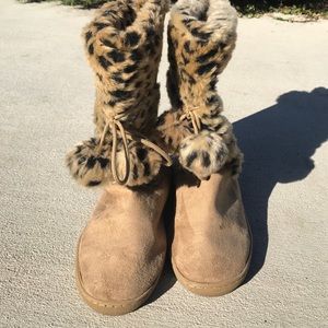 Fuzzy boots