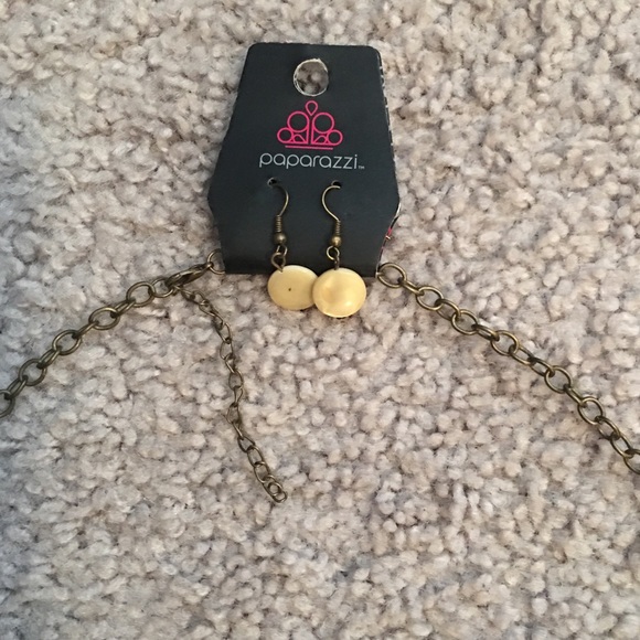 NWT Paparazzi Long Necklace & Earrings Set - Picture 3 of 3