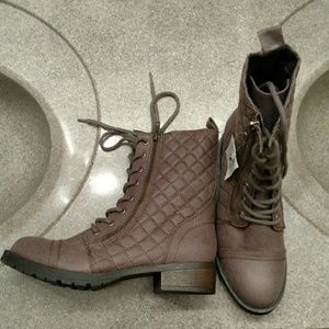 New brown boots
