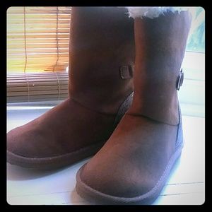 Oshkosh winter fashion boots -  girls sz 12
