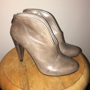 Vince Camuto Heels