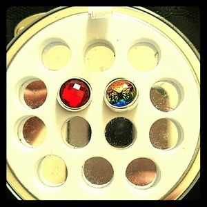 2 Kameleon Jewel Pops and Case