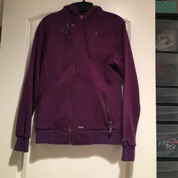 Purple hoodie zip is sweatshirt