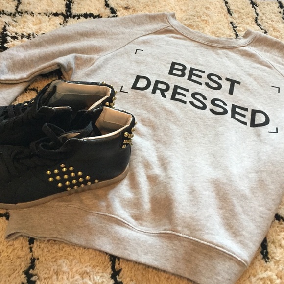 'Best Dressed' Crop Sweatshirt