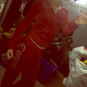 Red juicy sweatsuit never worn!