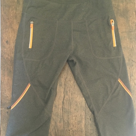 Fabletics pant