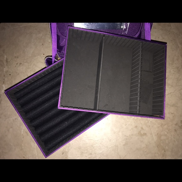 Jewelry Case - Picture 4 of 7