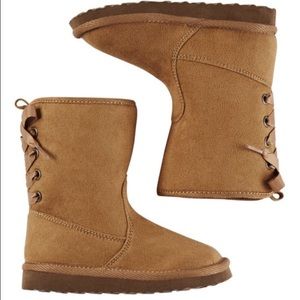 Carters Boots