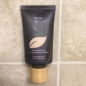 Tarte Amazonian clay full coverage foundation