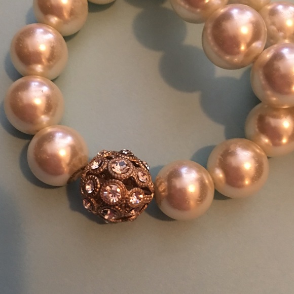 Set of 2 Large Faux Pear Stretchy Bracelets - Picture 2 of 4