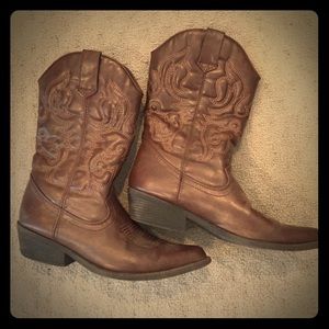 Steve Madden cowboy boots