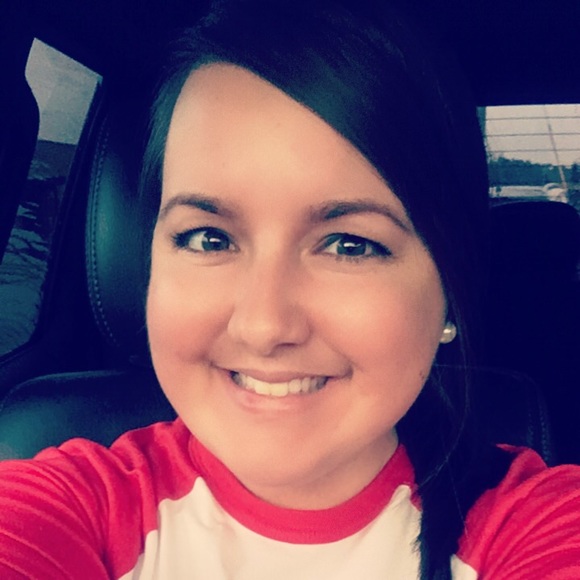 Meet your Posher, Kimberly - Picture 1 of 1