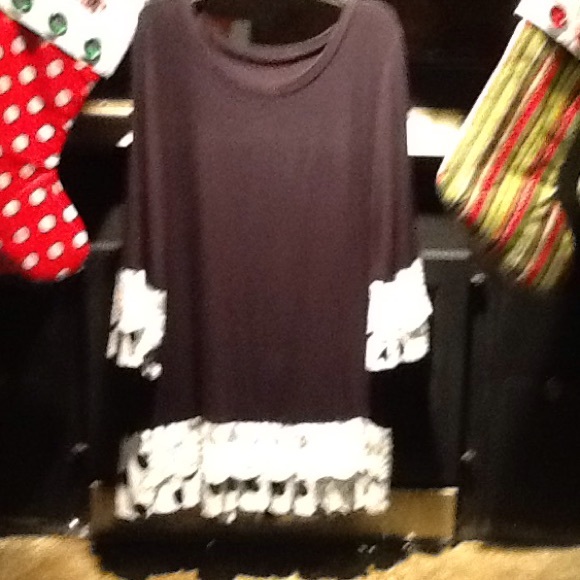 Dress - Picture 2 of 4