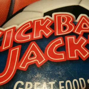 Meet your Posher, Suzanne