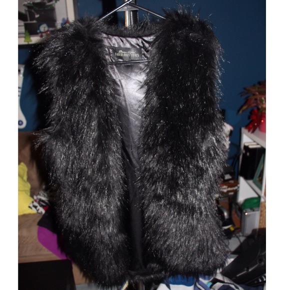 Fabulous black faux fur vest