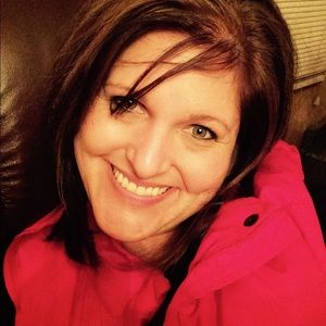 Meet your Posher, Melanie