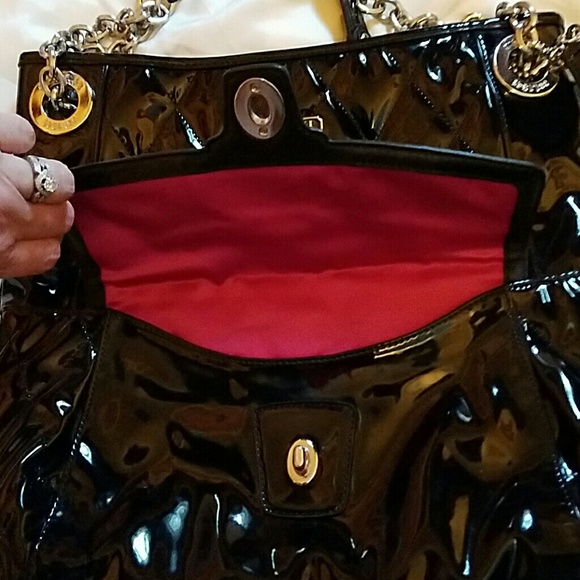 Sold 😢SUPER LUX!!! COACH LIQUID GLOSS SLIM TOTE - Picture 2 of 8