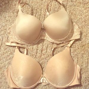 Two Lily of France Bras