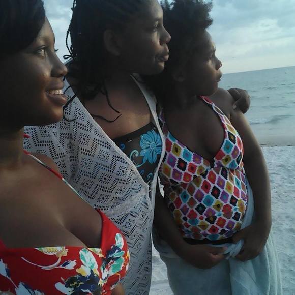 Meet your Posher, Isaac - Picture 1 of 1