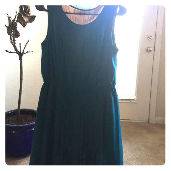 Never worn Jessica Simpson teal dress