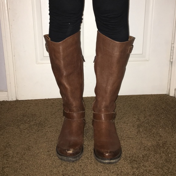 Steve Madden brown boots