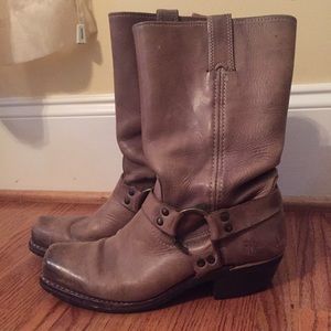 Frye Harness boot - size 8 1/2