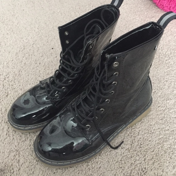 Fashion boots