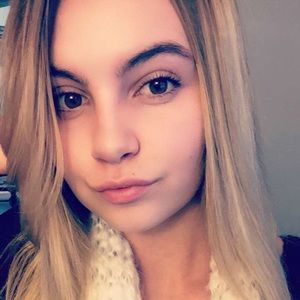 Meet your Posher, Arianna