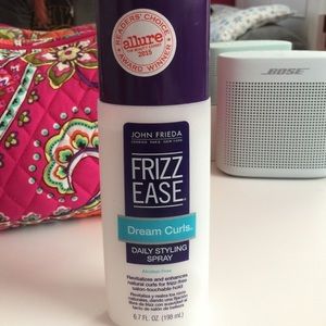 Dream Curls Spray